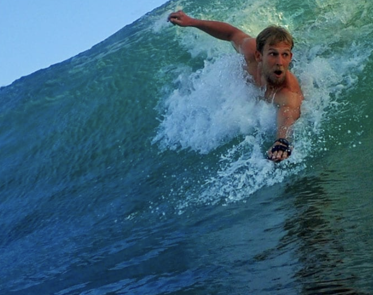 body surfing wave