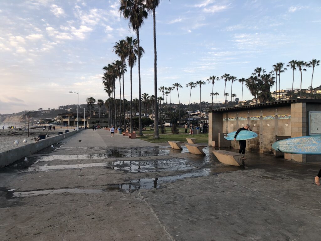 surfing la jolla shores