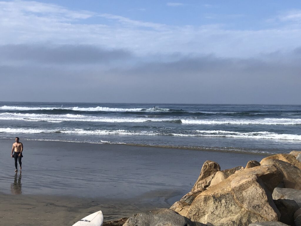 oceanside harbor waves