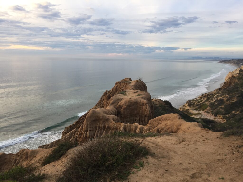 hiking torrey pines